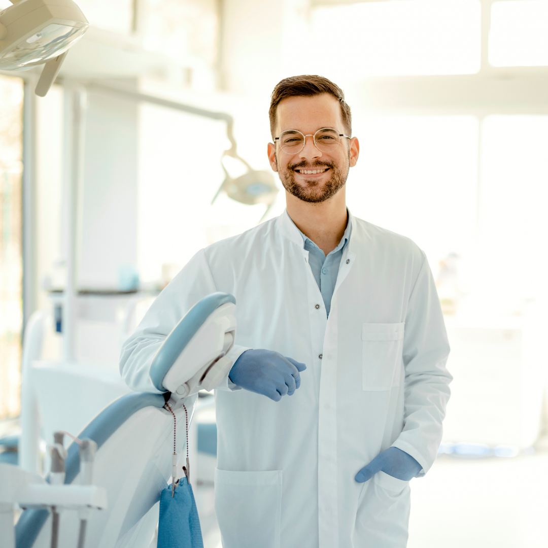 Four Tips for Salary Negotiations for Dentists